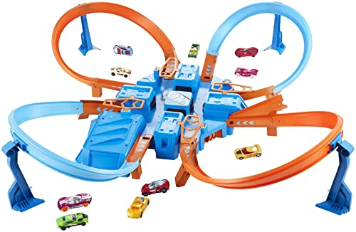Hot Wheels Track Set with 1:64 Scale Toy Car, 4 Intersections for Crashing, Powered by a Motorized Booster, Criss-Cross Crash Track
