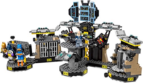 LEGO Batcave Break in 70909